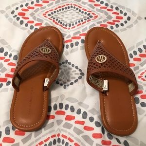 Girls size 3 Brown Tommy Hilfiger Sandals